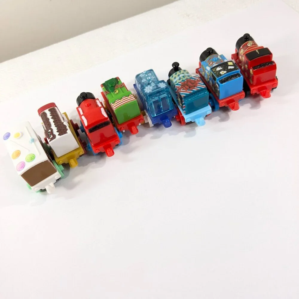 Thomas & Friends train mini set 8 Christmas advent‎ calendar holiday mystery bag